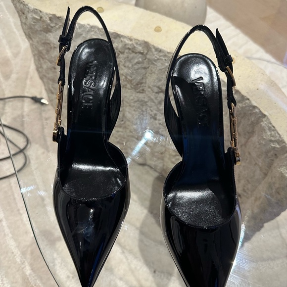 Versace Slingback Pumps Safety Pin Gold Medusa Brand New Original Box and tags - Picture 2 of 5